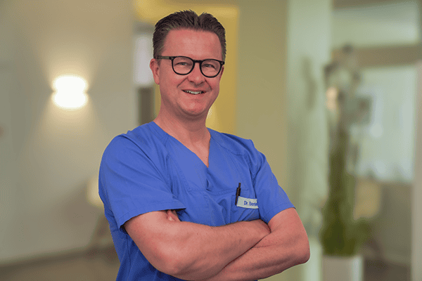 Dr. med. Christoph Bernard, MHBA